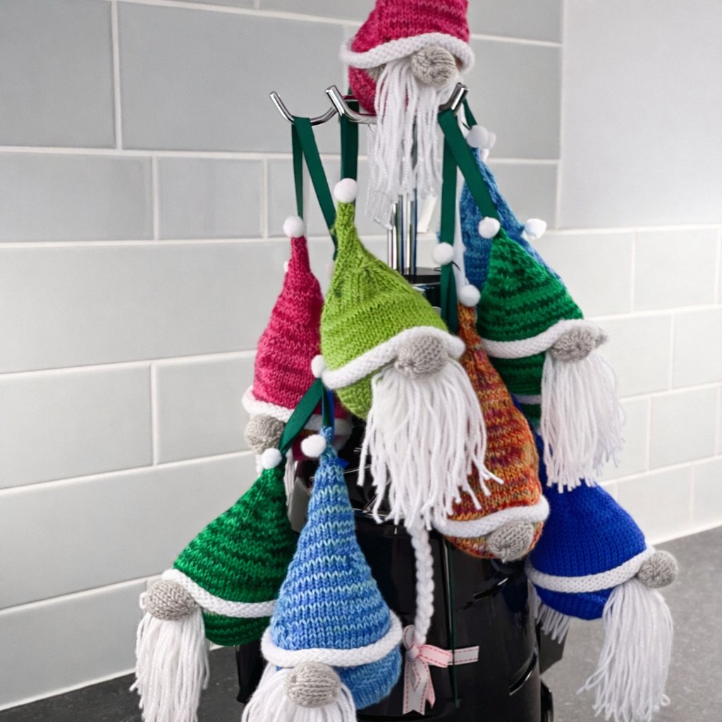 Green knitted gonk hanging ornament